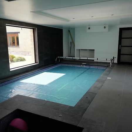 Etage A La Ferme Avec Piscine Interieure Privative, Selon Date Bassee Exterior foto