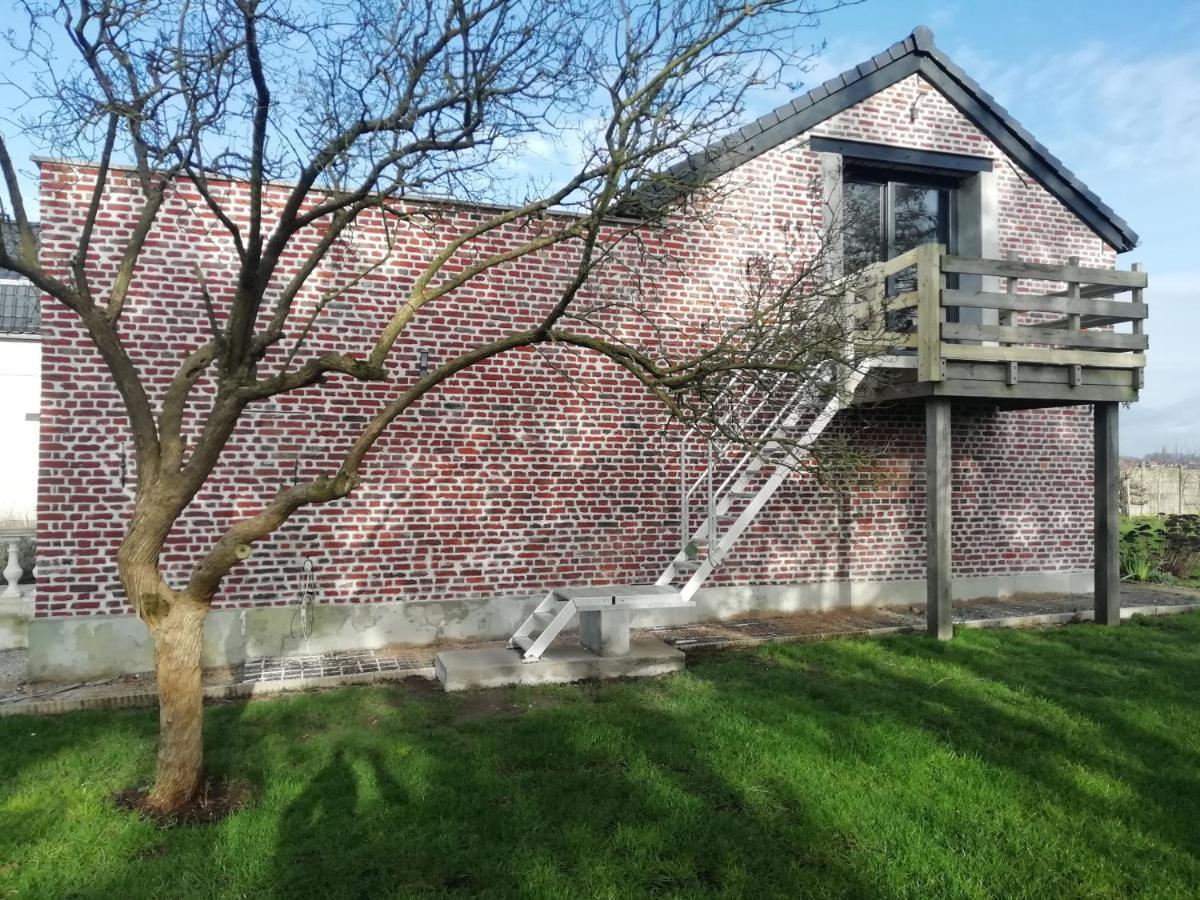Etage A La Ferme Avec Piscine Interieure Privative, Selon Date Bassee Exterior foto